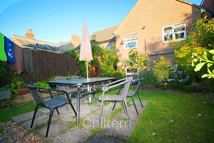 Studio To Rent In Francis St, Luton, LU1