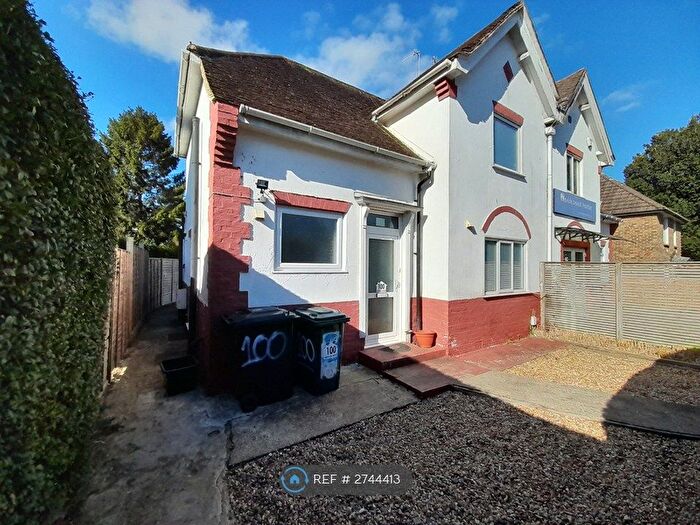 6 Bedroom Semi-Detached House To Rent In Newick Road, Brighton, BN1