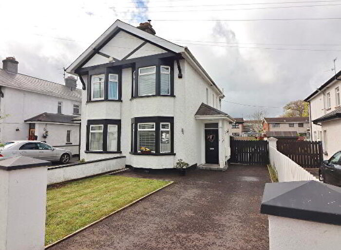 2 Bedroom Semi-Detached House For Sale In Lake Street, Lurgan, BT67