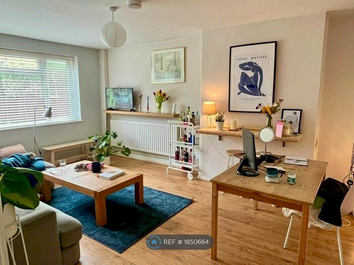 4 Bedroom Terraced House To Rent In Upper Tulse Hill, London, SW2