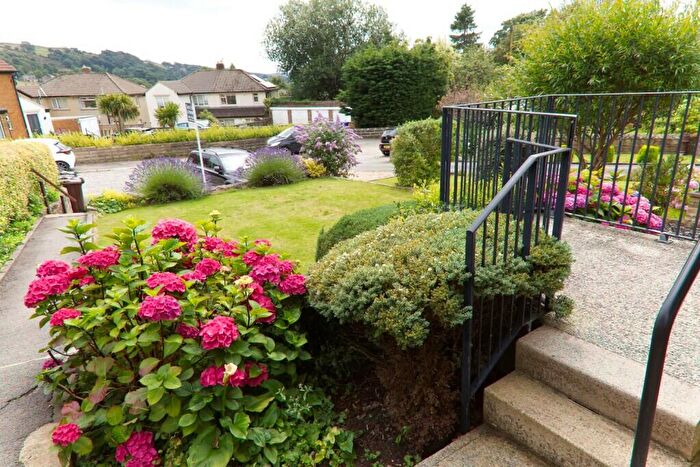 2 Bedroom Bungalow For Sale In Elm Crescent, East Morton, West Yorkshire, BD20