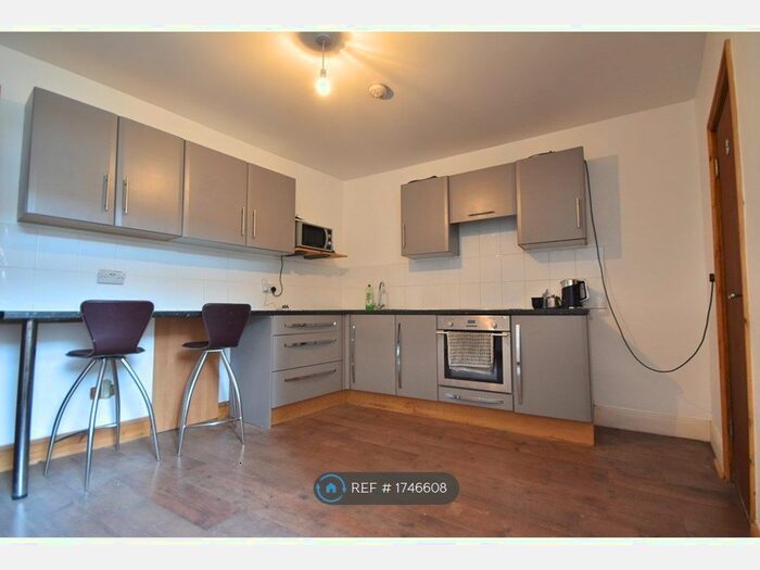 4 Bedroom Terraced House To Rent In Bevis Road, Portsmouth, PO2