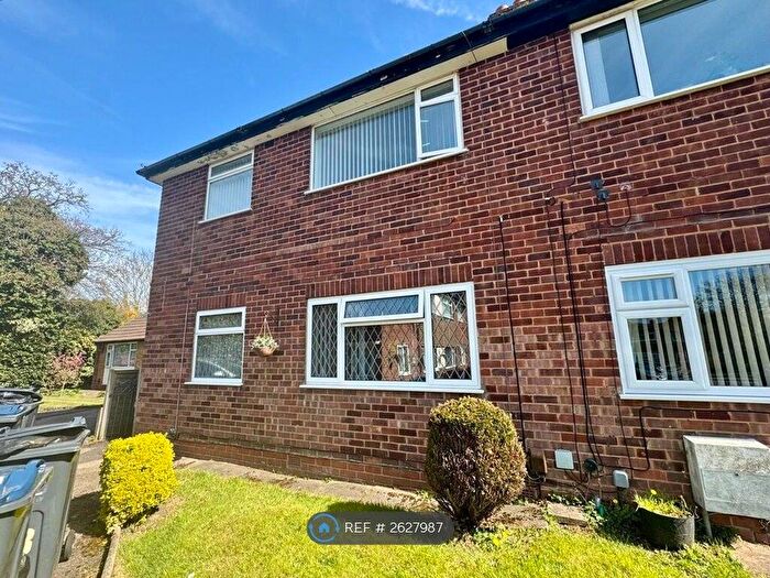 2 Bedroom Maisonette To Rent In Gayhurst Drive, Birmingham, B25