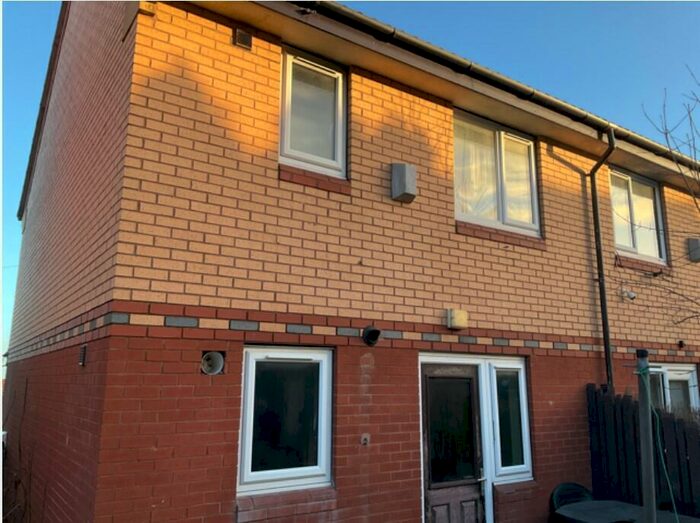 2 Bedroom Semi-Detached House To Rent In Archdale Road, Sheffield, S2