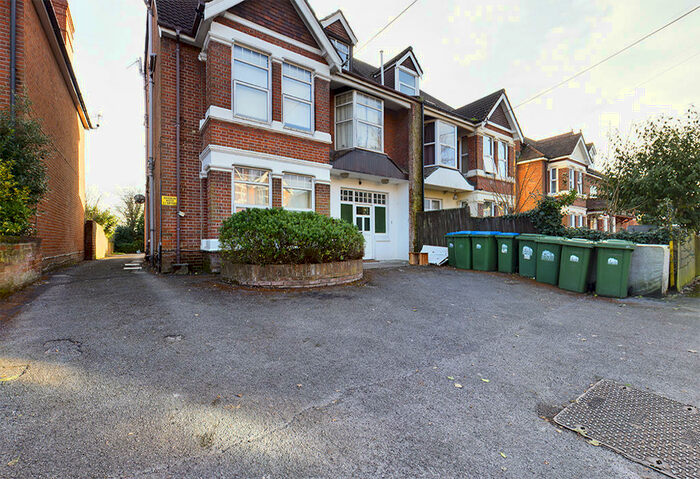 Studio To Rent In Darwin Road, Southampton, Hampshire, SO15