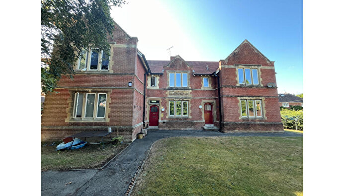 2 Bedroom Flat For Sale In Peel Court, London Road, Hook, Hampshire, RG27