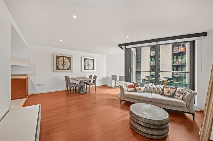 2 Bedroom Flat For Sale In Baltimore Wharf, Millwall, E14