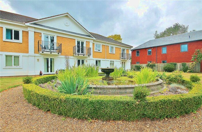 2 Bedroom Flat To Rent In Simmons Place, Staines-Upon-Thames, Surrey, TW18