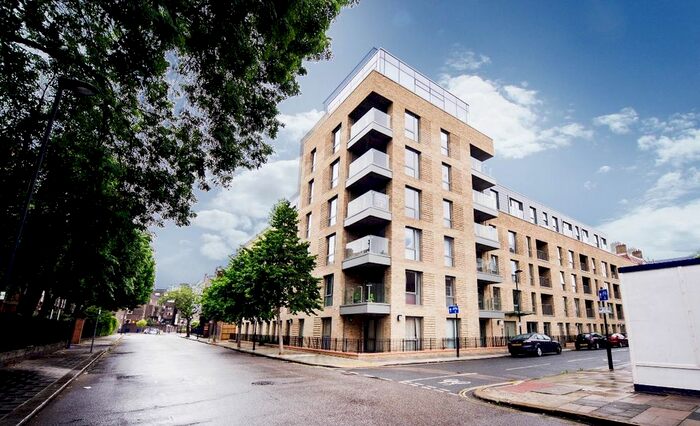 2 Bedroom Flat To Rent In Palm House, Sancroft Street, London, SE11