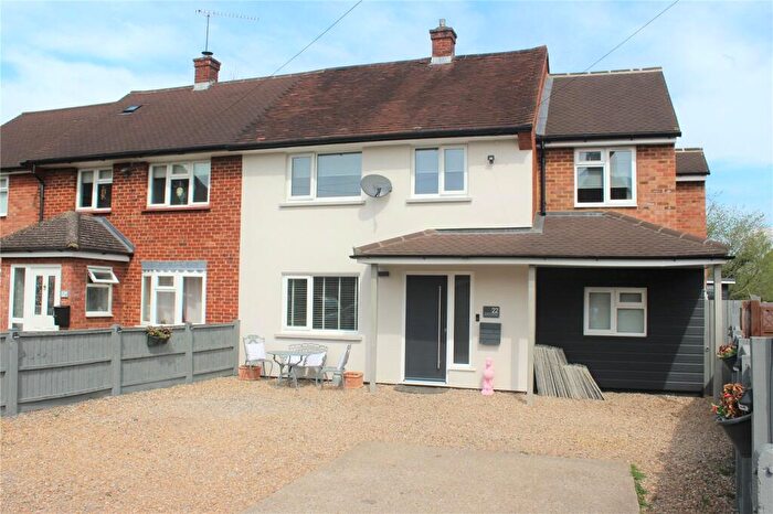 5 Bedroom Semi-Detached House For Sale In Walden Cottages, Normandy, Surrey, GU3