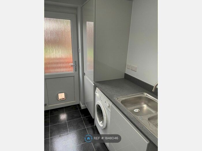 4 Bedroom Terraced House To Rent In Beresford Road, Dorking, RH4