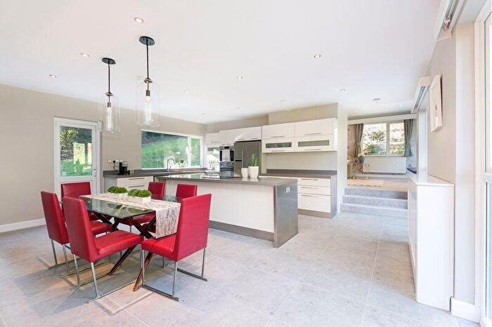 5 Bedroom Detached House For Sale In Hartley Hill, Purley, CR8
