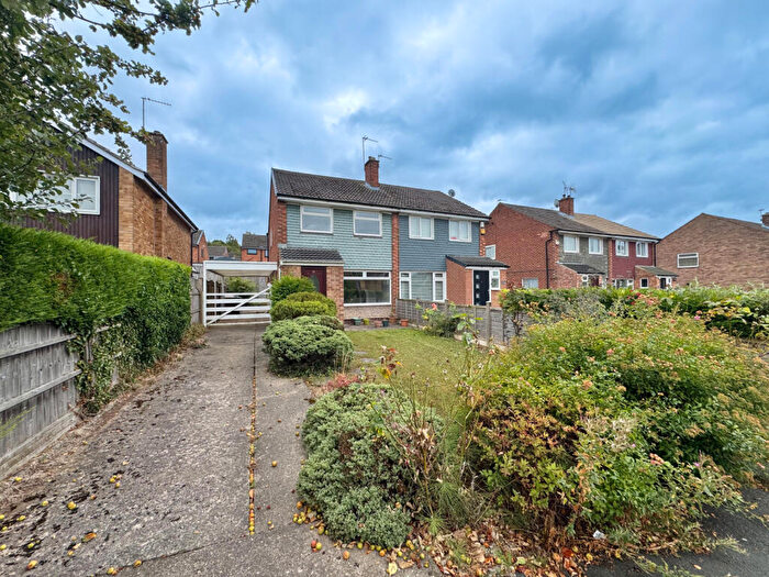 3 Bedroom Semi-Detached House For Sale In Fairburn Drive, Garforth, LS25