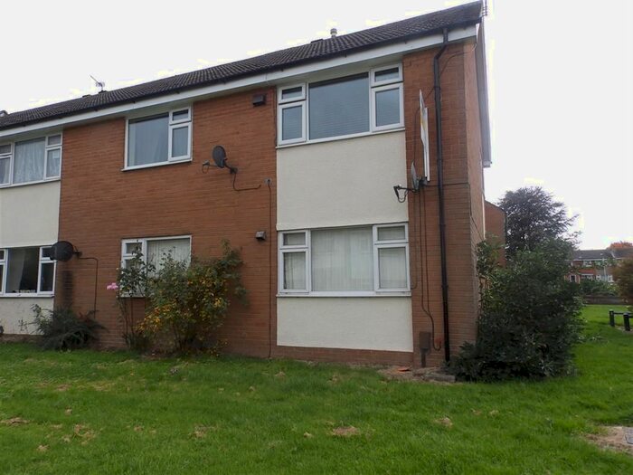 1 Bedroom Flat To Rent In Ewloe Court, Ellesmere Port, Cheshire CH65