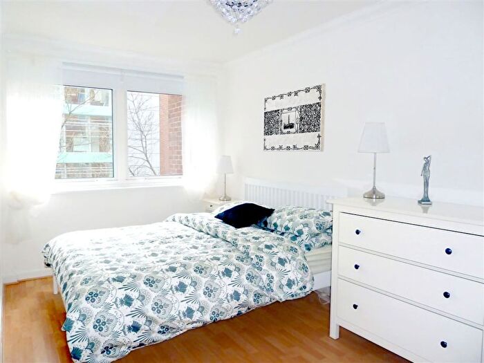 2 Bedroom Flat To Rent In Fitzroy Street, Fitzrovia, T, W1