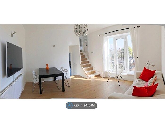 1 Bedroom Flat To Rent In Acacia Road, London, W3