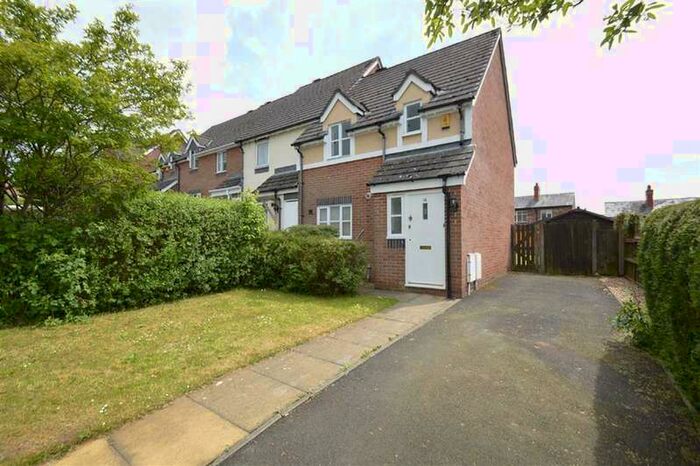 2 Bedroom Mews House To Rent In Brynmore Drive, Macclesfield, SK11