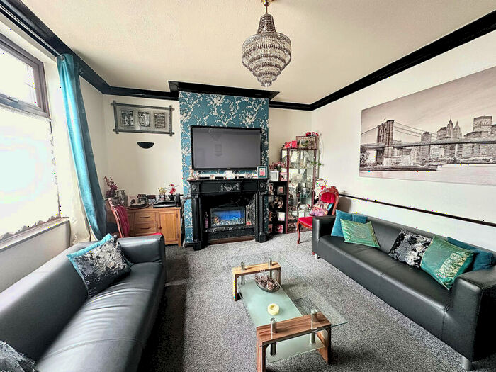 2 Bedroom End Of Terrace House For Sale In Lutwidge Avenue, Preston, PR1