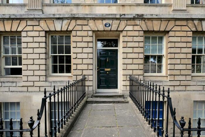 2 Bedroom Apartment To Rent In Laura Place, Bath, BA2