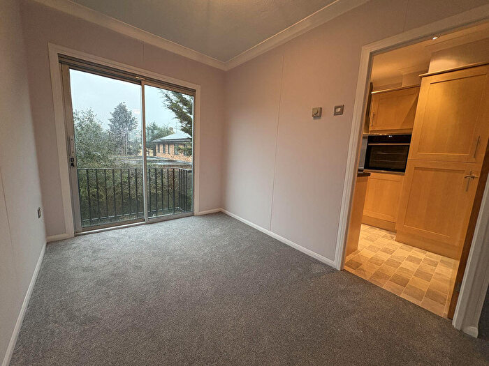 4 Bedroom Terraced House To Rent In Linden Close, Iver, SL0