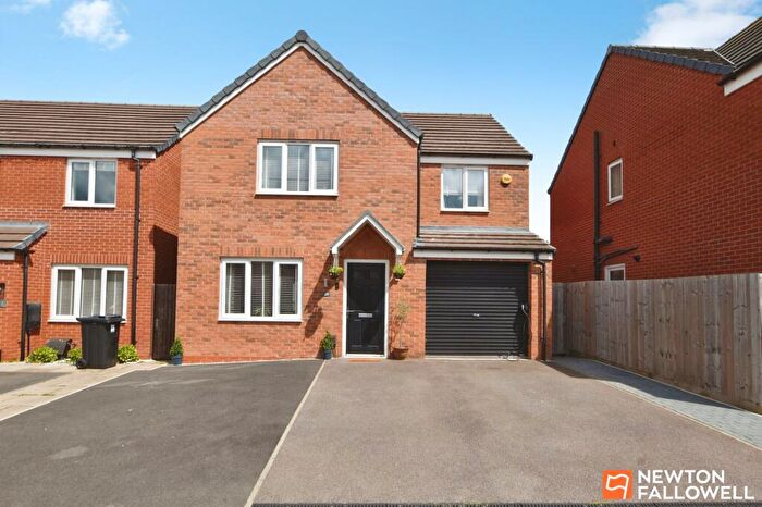 4 Bedroom Detached House For Sale In Sheepwash Way, East Leake, LE12