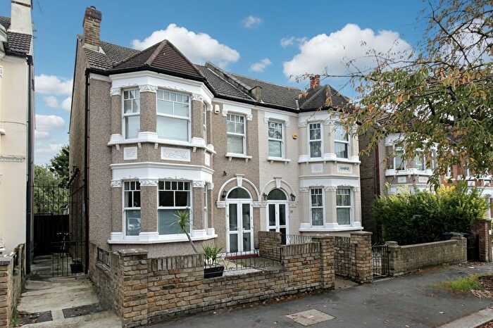 4 Bedroom Semi-Detached House For Sale In Witham Road, Isleworth, TW7