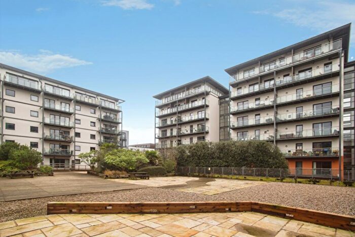 2 Bedroom Flat For Sale In Pollard Street, Manchester, Greater Manchester, M4