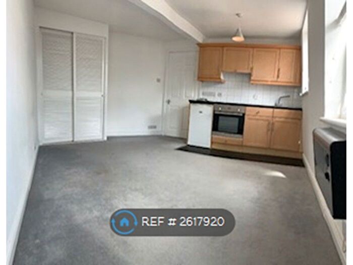 Studio To Rent In Victoria Street, Windsor, SL4