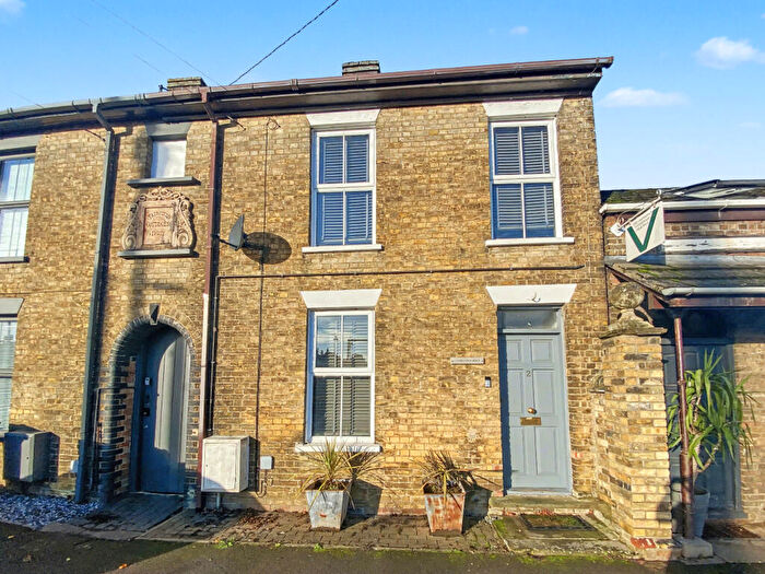 3 Bedroom Semi-Detached House To Rent In Fairfield Road, Downham Market, Norfolk, PE38