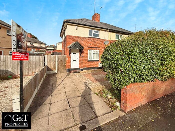 2 Bedroom Semi-Detached House To Rent In Warwick Road, Dudley, DY2