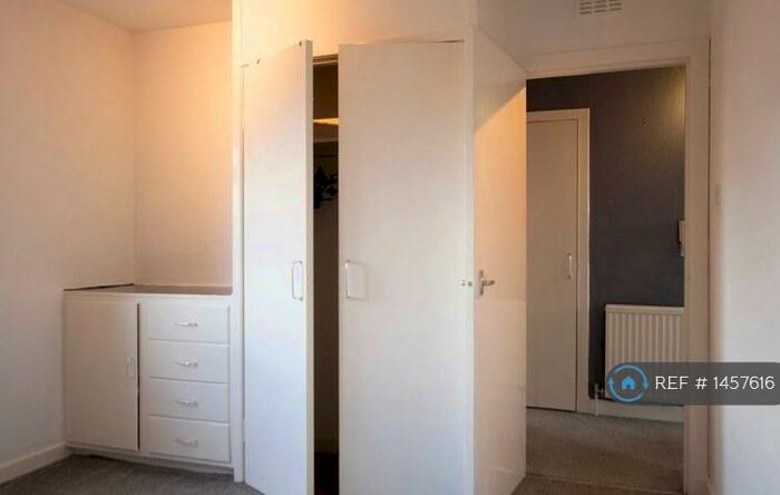 1 Bedroom Flat To Rent In Drummond Road, Annan, DG12