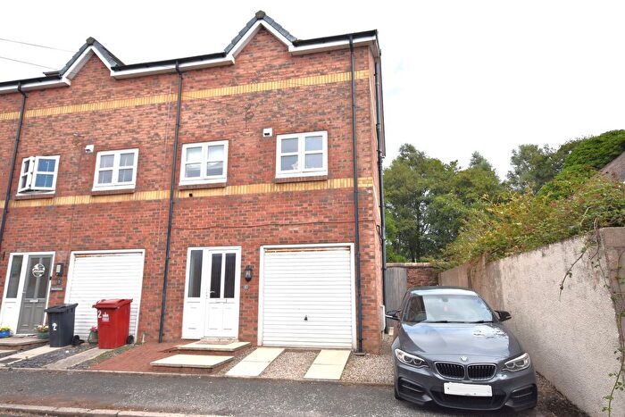 3 Bedroom Town House For Sale In Elm Road, Barrow-In-Furness, Cumbria, LA14