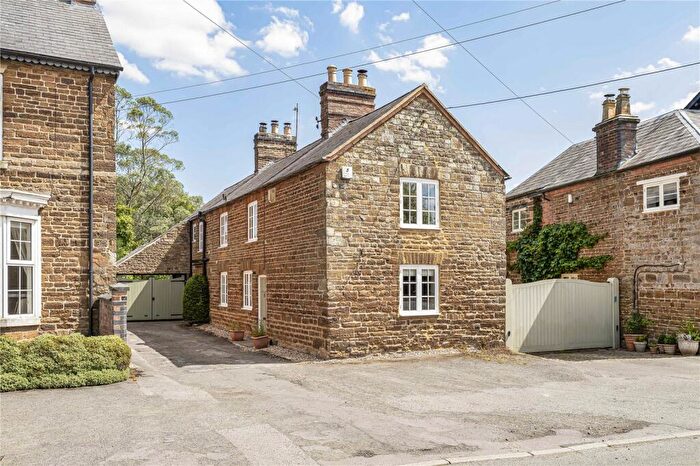 4 Bedroom Detached House For Sale In Church Street, Blakesley, Towcester, Northamptonshire, NN12