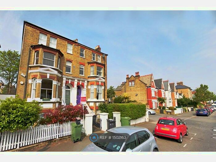 1 Bedroom Flat To Rent In Upper Ground Floor, London, SE21