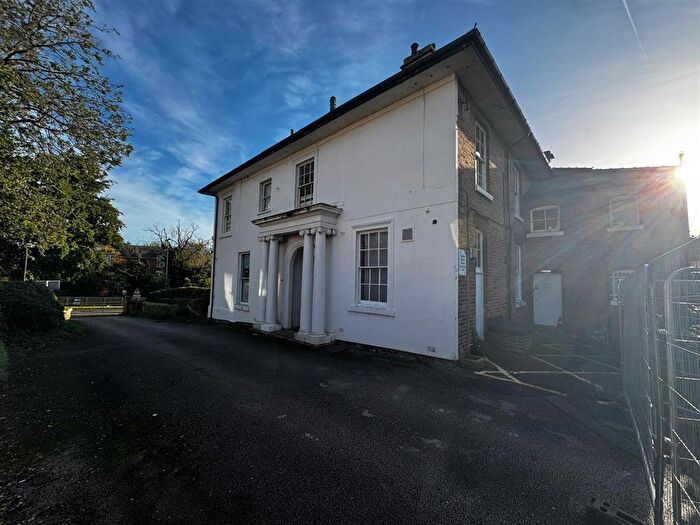 5 Bedroom Detached House For Sale In Osmaston Road, Derby, DE23