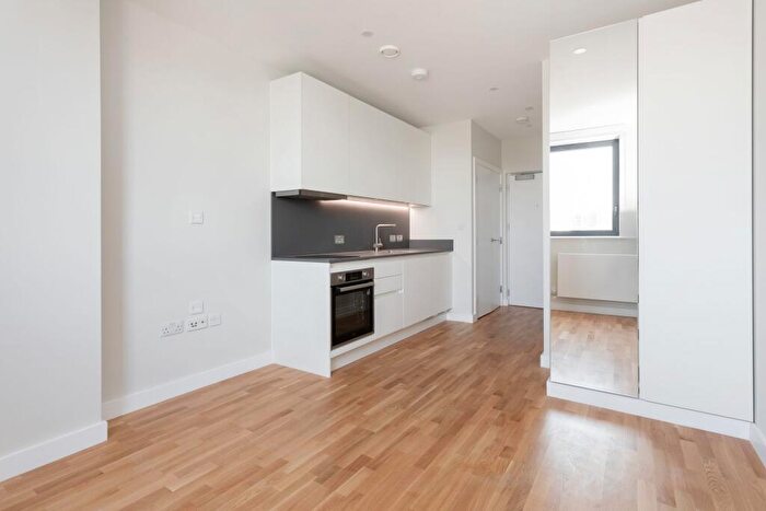 Flat To Rent In Premier House, Canning Road, HA3