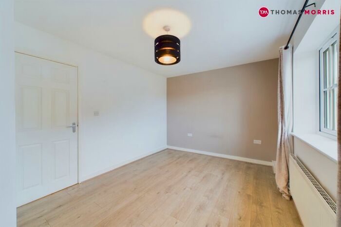 2 Bedroom Apartment For Sale In Weir Cottage Close, Eaton Ford, St. Neots, PE19