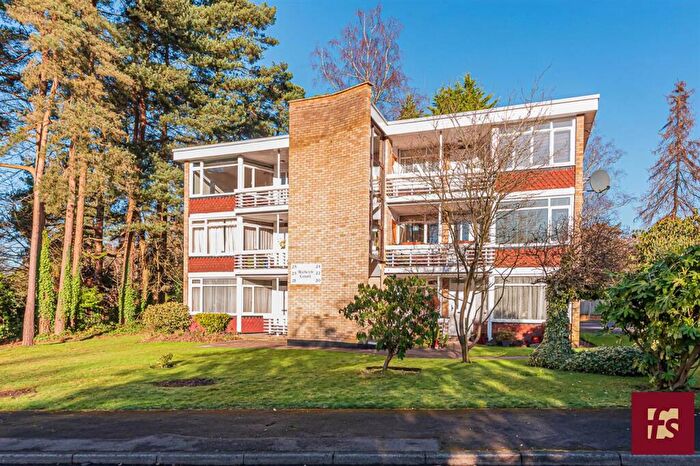 2 Bedroom Apartment To Rent In Wulwyn Court, Linkway, Crowthorne, RG45