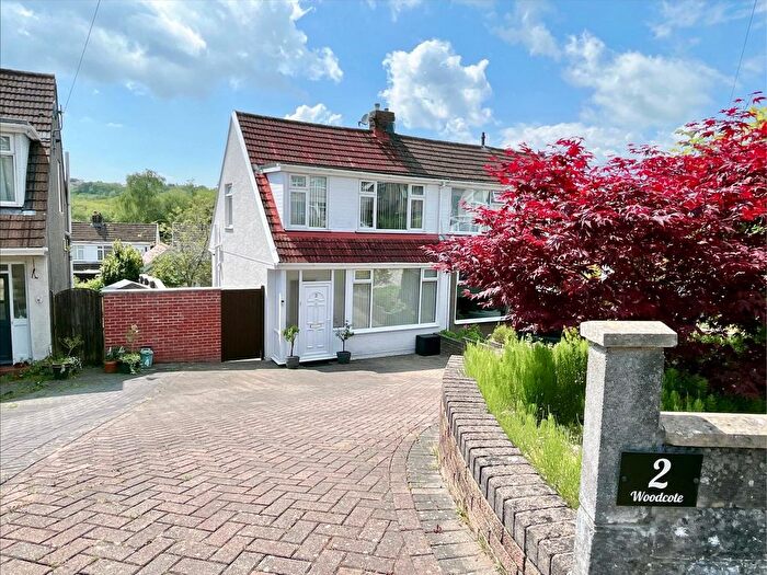 3 Bedroom Semi-Detached House For Sale In Woodcote, Killay, Swansea, SA2