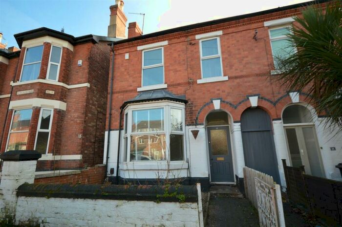 2 Bedroom Semi-Detached House To Rent In Charnwood Grove, West Bridgford, Nottingham, Nottinghamshire, NG2