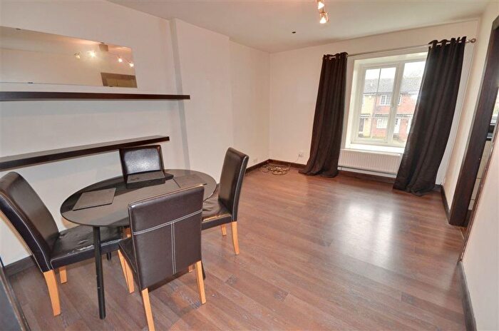 1 Bedroom Flat To Rent In Millgate, Ackworth, WF7