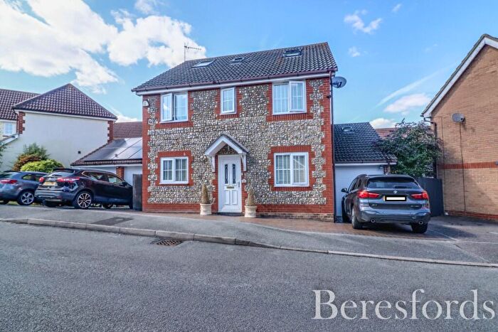 5 Bedroom Detached House For Sale In Stafford Crescent, Braintree, CM7