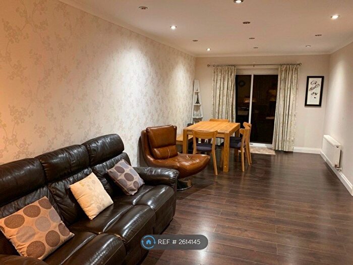 3 Bedroom Terraced House To Rent In Broadacre, Staines-Upon-Thames, TW18