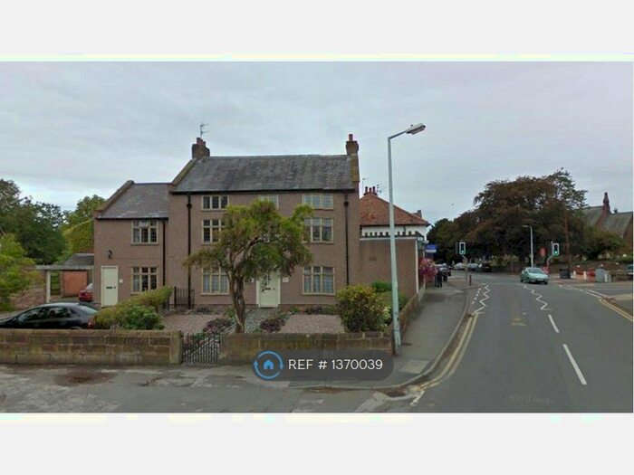 1 Bedroom Flat To Rent In Laburnum House, Willaston, CH64