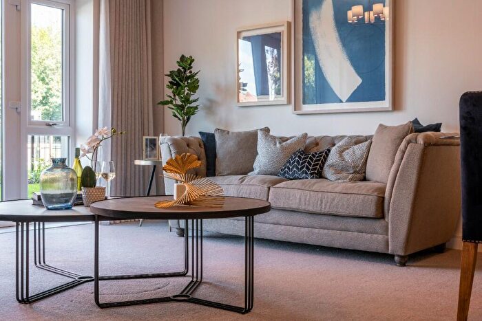 2 Bedroom Apartment To Rent In Bramble Drive, Derby, Derbyshire, DE22