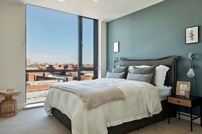 2 Bedroom Apartment To Rent In The Whitmore Collection, Newhall Walk, B3