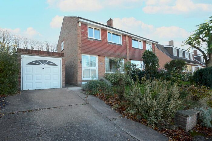 3 Bedroom Semi-Detached House To Rent In Laver Close, Arnold, Nottingham NG5