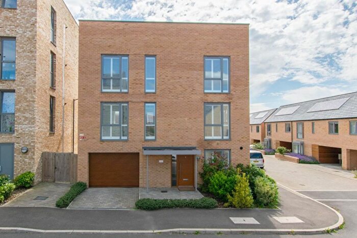 4 Bedroom End Of Terrace House To Rent In Falcon Road, Trumpington, Cambridge, CB2