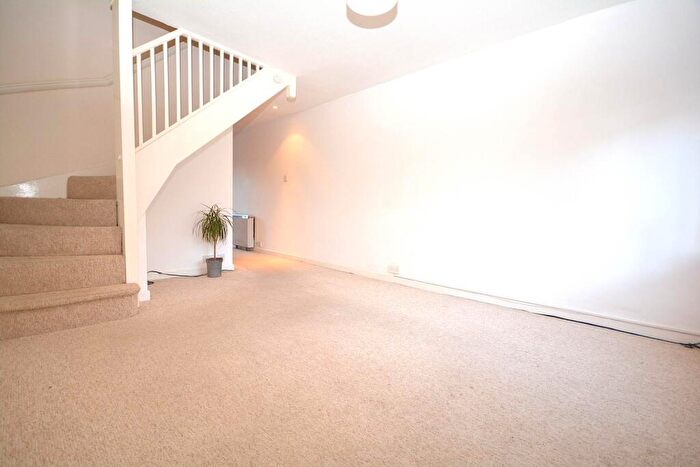 2 Bedroom Apartment For Sale In Station Road, Amersham, HP7