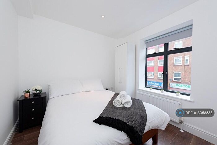 2 Bedroom Flat To Rent In Hoxton Street, London, N1